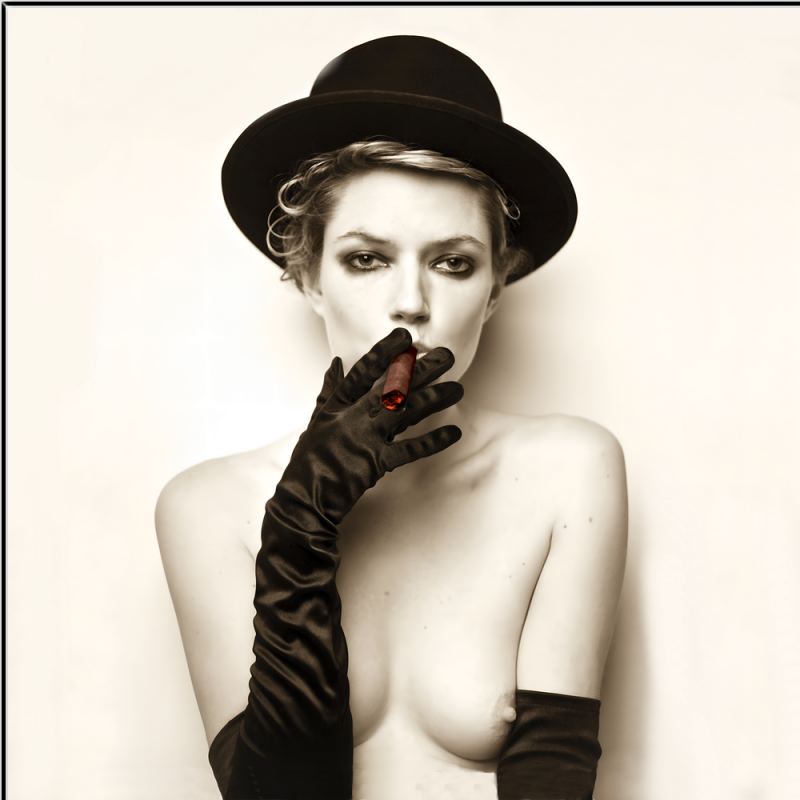 Reka Nyari  ( Fumeuse 1 )